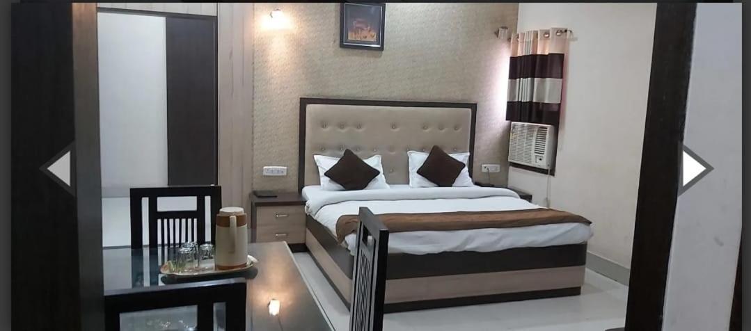 Hotel Soni International Khalilabad Экстерьер фото